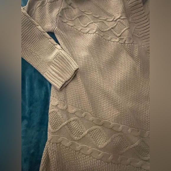 Never worn - Picture 3 of 3